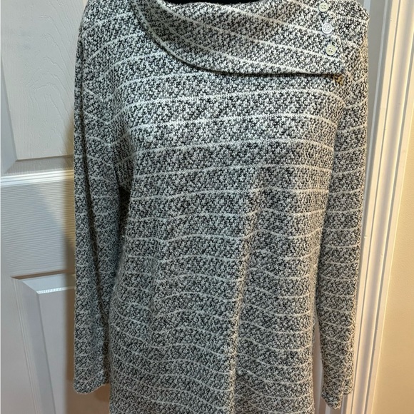 Talbots Gray & White Tunic Size L - Picture 12 of 12